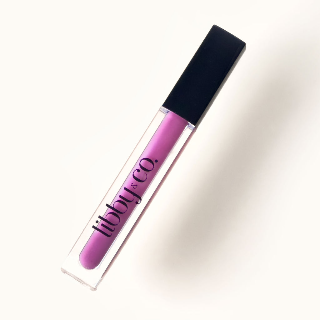 Plumping Lip Gloss (Nude Pout)